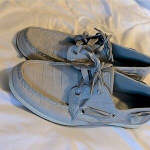 Women’s sperry